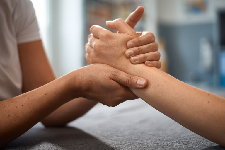 Physiotherapie Herford - Santner - Leistungen - Handtherapie